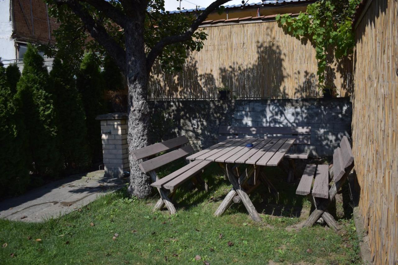 Konak Garavi Sokak Kursumlija Exterior photo